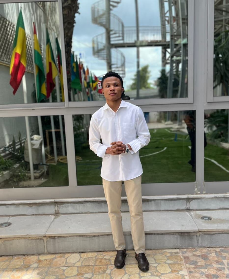 BK studies both Web Development and English